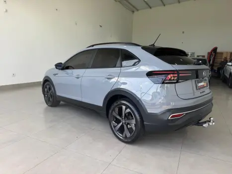 VOLKSWAGEN Nivus 1.0 4P FLEX 200 TSI HIGHLINE TURBO AUTOM�TICO, Foto 16