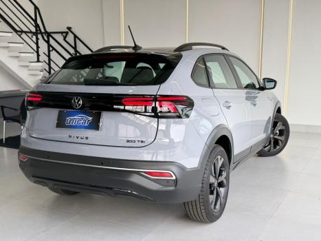 VOLKSWAGEN Nivus 1.0 4P FLEX 200 TSI HIGHLINE TURBO AUTOM�TICO, Foto 7