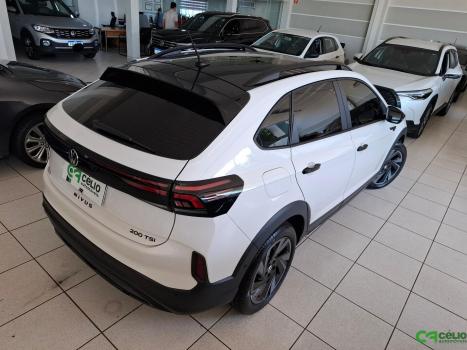 VOLKSWAGEN Nivus 1.0 4P FLEX 200 TSI HIGHLINE TURBO AUTOM�TICO, Foto 9