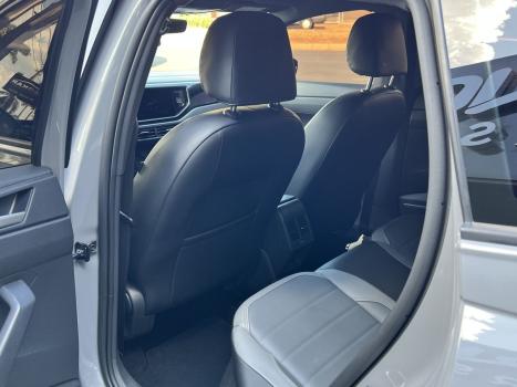 VOLKSWAGEN Nivus 1.0 4P FLEX 200 TSI HIGHLINE TURBO AUTOM�TICO, Foto 9