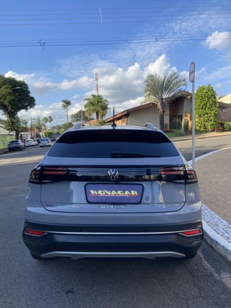 VOLKSWAGEN Nivus 1.0 4P FLEX 200 TSI HIGHLINE TURBO AUTOM�TICO, Foto 7