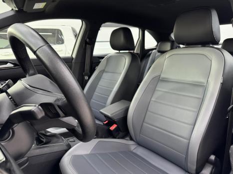 VOLKSWAGEN Nivus 1.0 4P FLEX 200 TSI HIGHLINE TURBO AUTOM�TICO, Foto 9