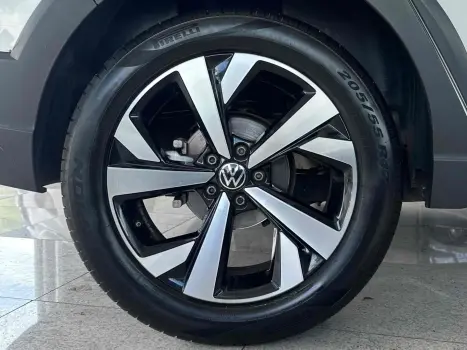 VOLKSWAGEN Nivus 1.0 4P FLEX 200 TSI HIGHLINE TURBO AUTOM�TICO, Foto 9