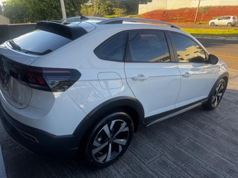 VOLKSWAGEN Nivus 1.0 4P FLEX 200 TSI HIGHLINE TURBO AUTOM�TICO, Foto 4