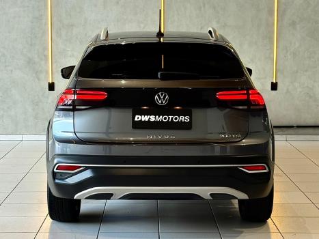 VOLKSWAGEN Nivus 1.0 4P FLEX 200 TSI HIGHLINE TURBO AUTOM�TICO, Foto 7