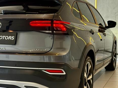 VOLKSWAGEN Nivus 1.0 4P FLEX 200 TSI HIGHLINE TURBO AUTOM�TICO, Foto 11