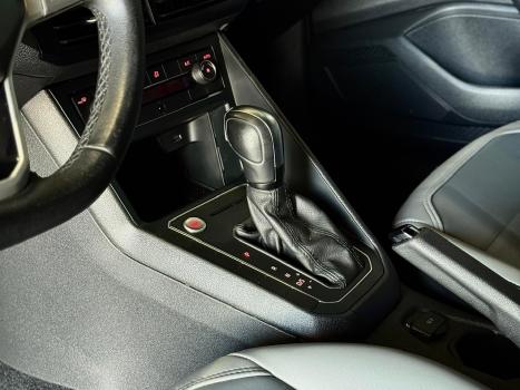 VOLKSWAGEN Nivus 1.0 4P FLEX 200 TSI HIGHLINE TURBO AUTOM�TICO, Foto 12