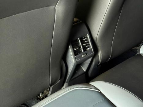 VOLKSWAGEN Nivus 1.0 4P FLEX 200 TSI HIGHLINE TURBO AUTOM�TICO, Foto 14