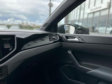 VOLKSWAGEN Nivus 1.0 4P FLEX 200 TSI HIGHLINE TURBO AUTOM�TICO, Foto 8