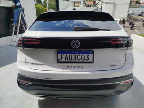 VOLKSWAGEN Nivus 1.0 4P FLEX 200 TSI COMFORTLINE TURBO AUTOM�TICO, Foto 5