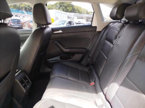 VOLKSWAGEN Nivus 1.0 4P FLEX 200 TSI COMFORTLINE TURBO AUTOM�TICO, Foto 14