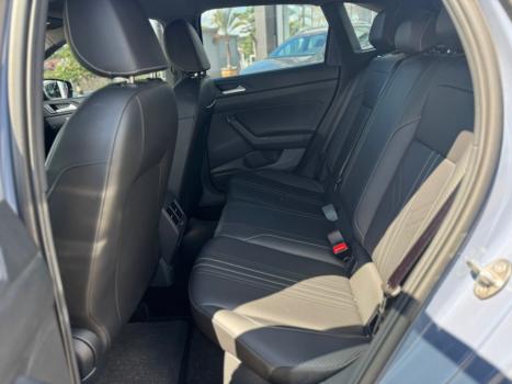 VOLKSWAGEN Nivus 1.0 4P FLEX 200 TSI HIGHLINE TURBO AUTOM�TICO, Foto 10