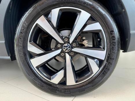 VOLKSWAGEN Nivus 1.0 4P FLEX 200 TSI HIGHLINE TURBO AUTOM�TICO, Foto 4