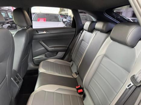 VOLKSWAGEN Nivus 1.0 4P FLEX 200 TSI HIGHLINE TURBO AUTOM�TICO, Foto 11