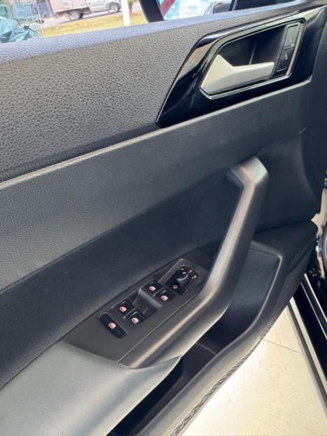 VOLKSWAGEN Nivus 1.0 4P FLEX 200 TSI HIGHLINE TURBO AUTOM�TICO, Foto 13