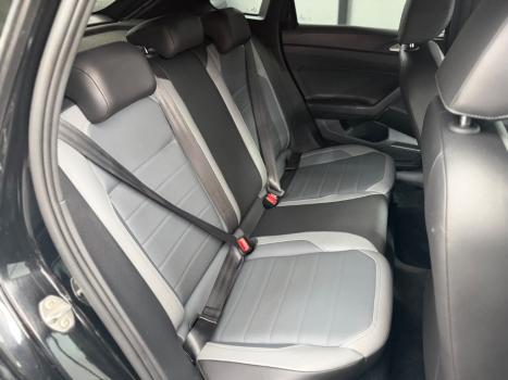 VOLKSWAGEN Nivus 1.0 4P FLEX 200 TSI HIGHLINE TURBO AUTOM�TICO, Foto 5