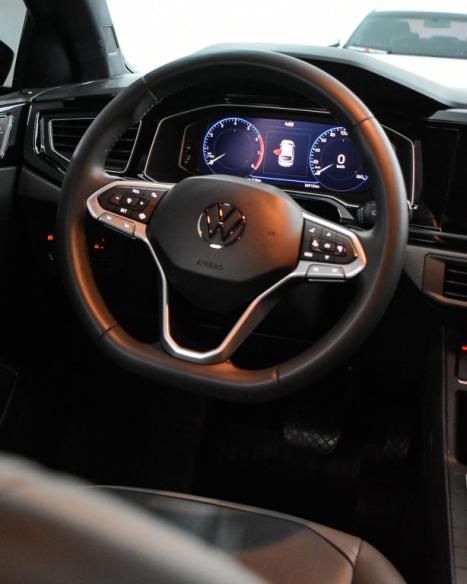 VOLKSWAGEN Nivus 1.0 4P FLEX 200 TSI HIGHLINE TURBO AUTOM�TICO, Foto 19