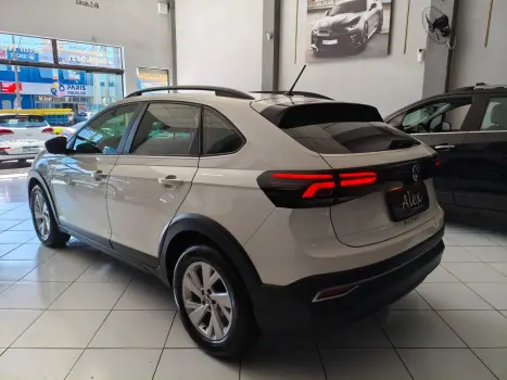 VOLKSWAGEN Nivus 1.0 4P FLEX 170 TSI SENSE TURBO AUTOM�TICO, Foto 17