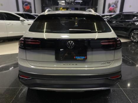 VOLKSWAGEN Nivus 1.0 4P FLEX 200 TSI HIGHLINE TURBO AUTOM�TICO, Foto 6
