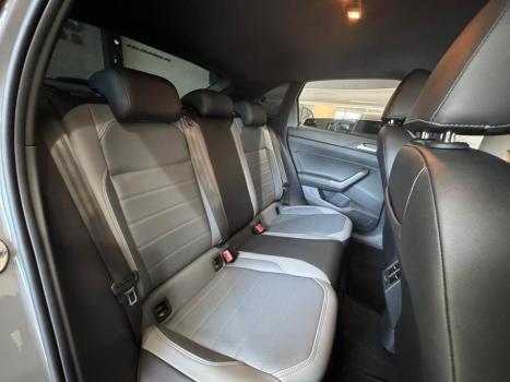 VOLKSWAGEN Nivus 1.0 4P FLEX 200 TSI HIGHLINE TURBO AUTOM�TICO, Foto 14