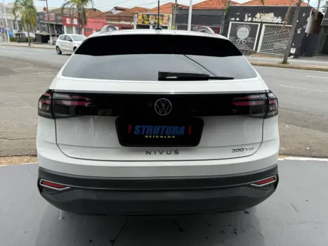 VOLKSWAGEN Nivus 1.0 4P FLEX 200 TSI COMFORTLINE TURBO AUTOM�TICO, Foto 6