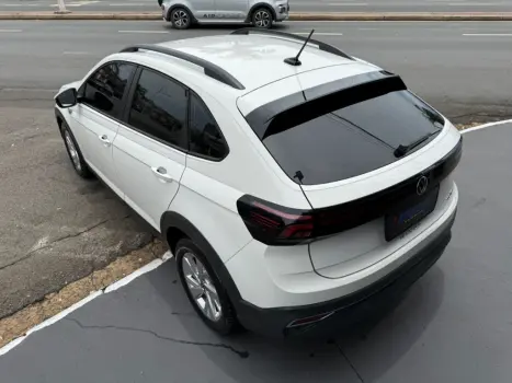 VOLKSWAGEN Nivus 1.0 4P FLEX 200 TSI COMFORTLINE TURBO AUTOM�TICO, Foto 10