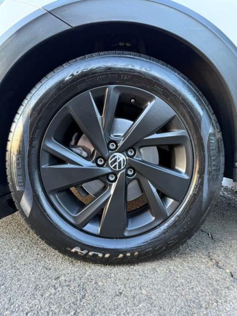 VOLKSWAGEN Nivus 1.0 4P FLEX 200 TSI COMFORTLINE TURBO AUTOM�TICO, Foto 17