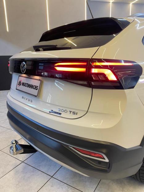 VOLKSWAGEN Nivus 1.0 4P FLEX 200 TSI HIGHLINE TURBO AUTOM�TICO, Foto 4