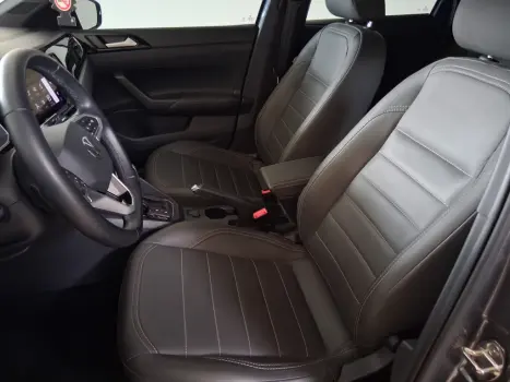 VOLKSWAGEN Nivus 1.0 4P FLEX 200 TSI HIGHLINE TURBO AUTOM�TICO, Foto 4