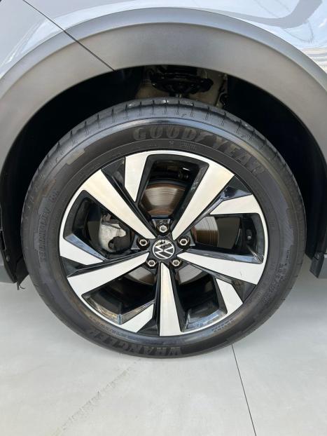 VOLKSWAGEN Nivus 1.0 4P FLEX 200 TSI HIGHLINE TURBO AUTOM�TICO, Foto 5