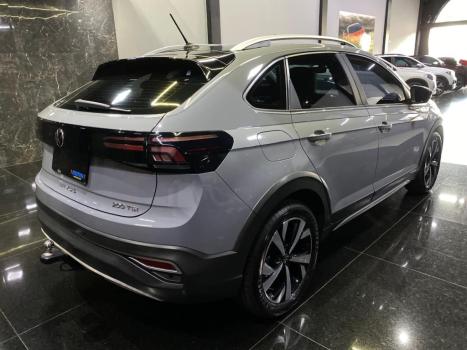 VOLKSWAGEN Nivus 1.0 4P FLEX 200 TSI HIGHLINE TURBO AUTOM�TICO, Foto 4
