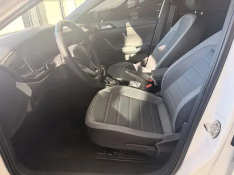 VOLKSWAGEN Nivus 1.0 4P FLEX 200 TSI HIGHLINE TURBO AUTOM�TICO, Foto 7