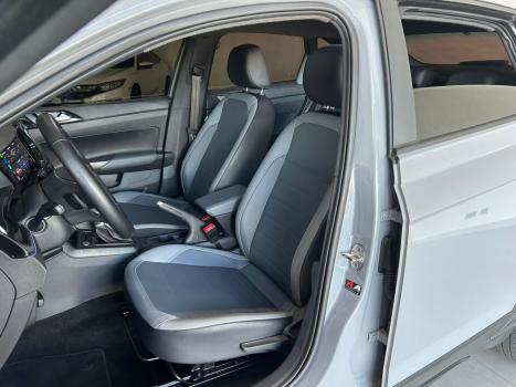 VOLKSWAGEN Nivus 1.0 4P FLEX 200 TSI HIGHLINE TURBO AUTOM�TICO, Foto 11