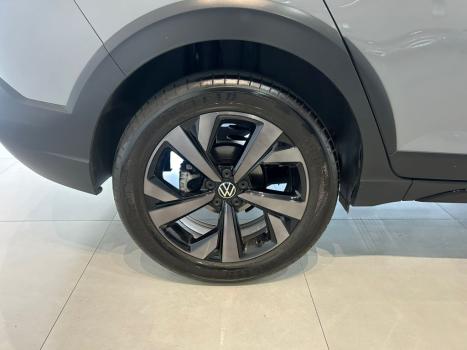 VOLKSWAGEN Nivus 1.0 4P FLEX 200 TSI HIGHLINE TURBO AUTOM�TICO, Foto 16