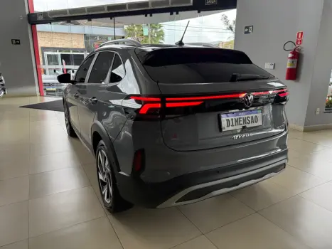 VOLKSWAGEN Nivus 1.0 4P FLEX 200 TSI HIGHLINE TURBO AUTOM�TICO, Foto 3