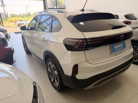 VOLKSWAGEN Nivus 1.0 4P FLEX 200 TSI HIGHLINE TURBO AUTOM�TICO, Foto 6