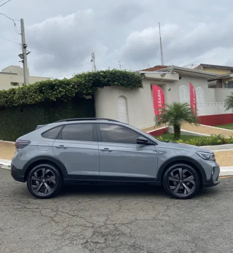 VOLKSWAGEN Nivus 1.0 4P FLEX 200 TSI HIGHLINE TURBO AUTOM�TICO, Foto 9