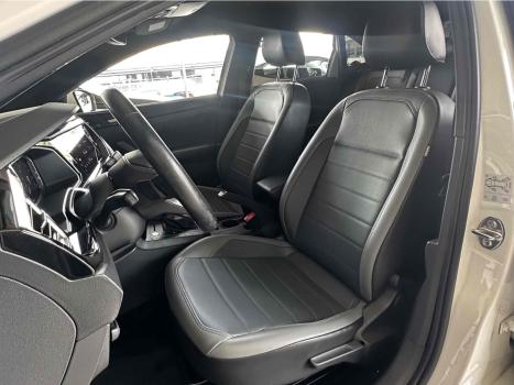 VOLKSWAGEN Nivus 1.0 4P FLEX 200 TSI HIGHLINE TURBO AUTOM�TICO, Foto 14