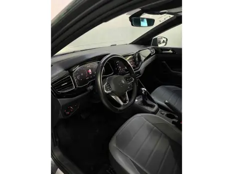 VOLKSWAGEN Nivus 1.0 4P FLEX 200 TSI HIGHLINE TURBO AUTOM�TICO, Foto 17
