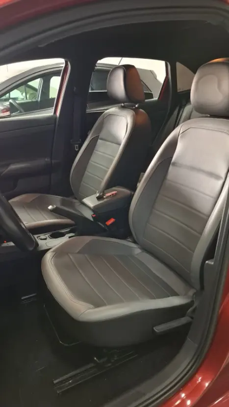 VOLKSWAGEN Nivus 1.0 4P FLEX 200 TSI HIGHLINE TURBO AUTOM�TICO, Foto 9