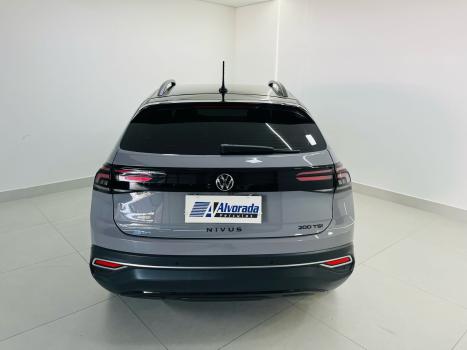 VOLKSWAGEN Nivus 1.0 4P FLEX 200 TSI HIGHLINE TURBO AUTOM�TICO, Foto 11