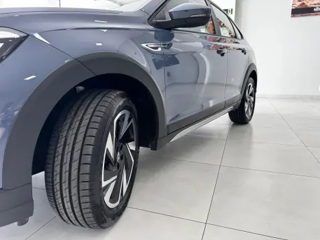 VOLKSWAGEN Nivus 1.0 4P FLEX 200 TSI HIGHLINE TURBO AUTOM�TICO, Foto 11