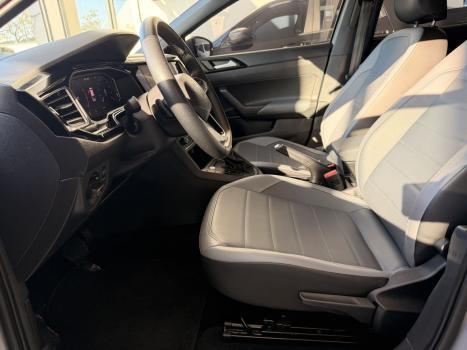 VOLKSWAGEN Nivus 1.0 4P FLEX 200 TSI HIGHLINE TURBO AUTOM�TICO, Foto 9