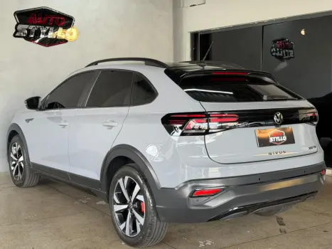 VOLKSWAGEN Nivus 1.0 4P FLEX 200 TSI HIGHLINE TURBO AUTOM�TICO, Foto 5