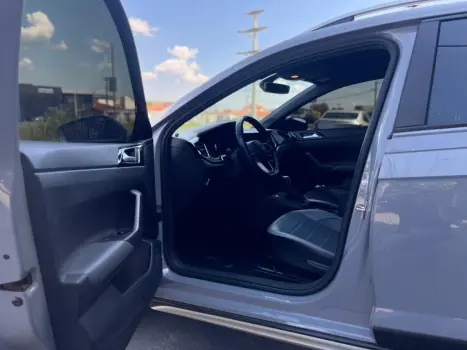 VOLKSWAGEN Nivus 1.0 4P FLEX 200 TSI HIGHLINE TURBO AUTOM�TICO, Foto 7