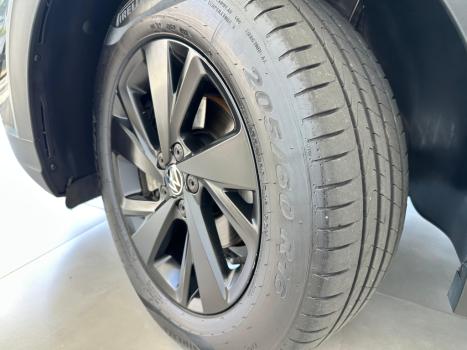 VOLKSWAGEN Nivus 1.0 4P FLEX 200 TSI COMFORTLINE TURBO AUTOM�TICO, Foto 5