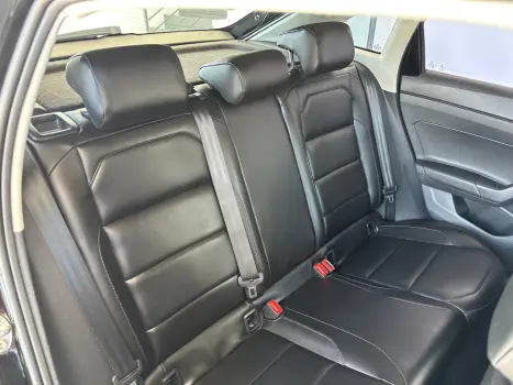 VOLKSWAGEN Nivus 1.0 4P FLEX 200 TSI COMFORTLINE TURBO AUTOM�TICO, Foto 7