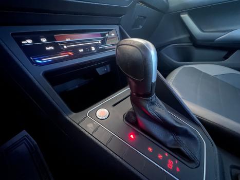 VOLKSWAGEN Nivus 1.0 4P FLEX 200 TSI HIGHLINE TURBO AUTOM�TICO, Foto 12