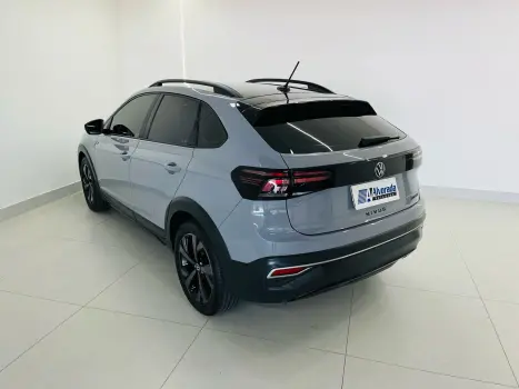 VOLKSWAGEN Nivus 1.0 4P FLEX 200 TSI HIGHLINE TURBO AUTOM�TICO, Foto 13