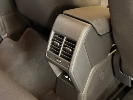 VOLKSWAGEN Nivus 1.0 4P FLEX 200 TSI COMFORTLINE TURBO AUTOM�TICO, Foto 14